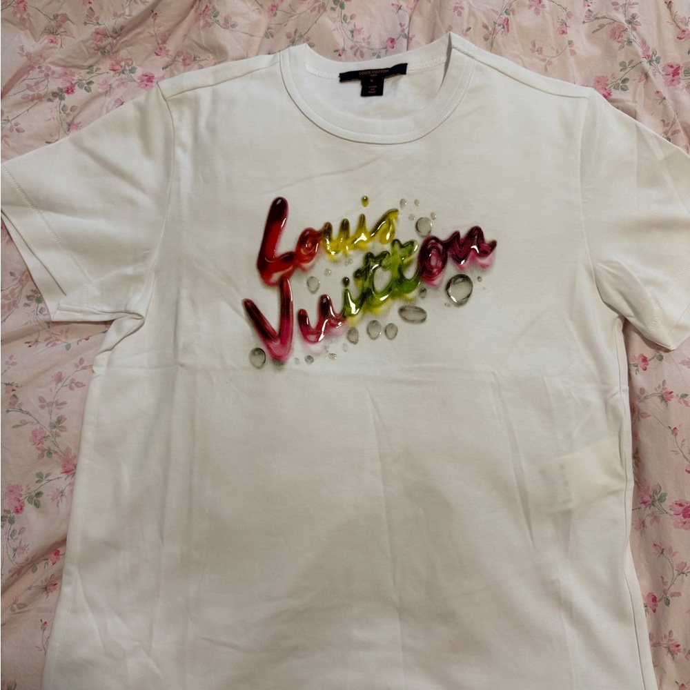 Louis Vuitton K White Logo Graphic Tee
